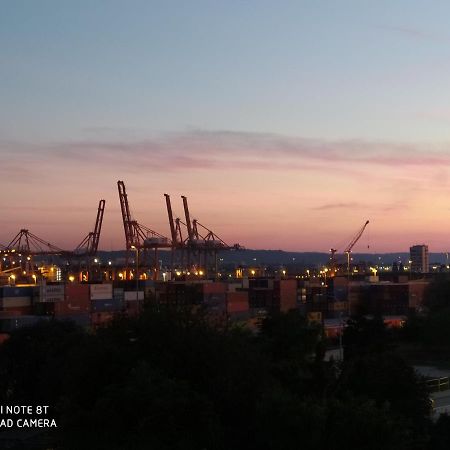 Apartament Nad Portem กดิเนีย ภายนอก รูปภาพ